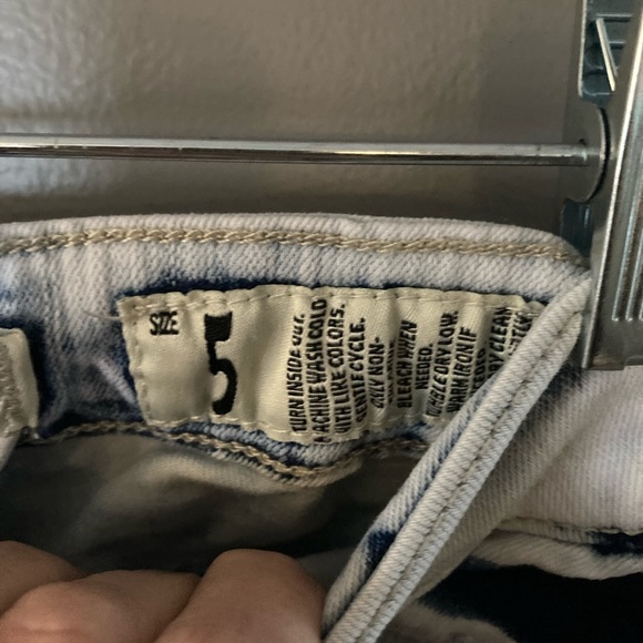 Diego Rein Crop Stonewashed Jeans. NWOT - Picture 5 of 7